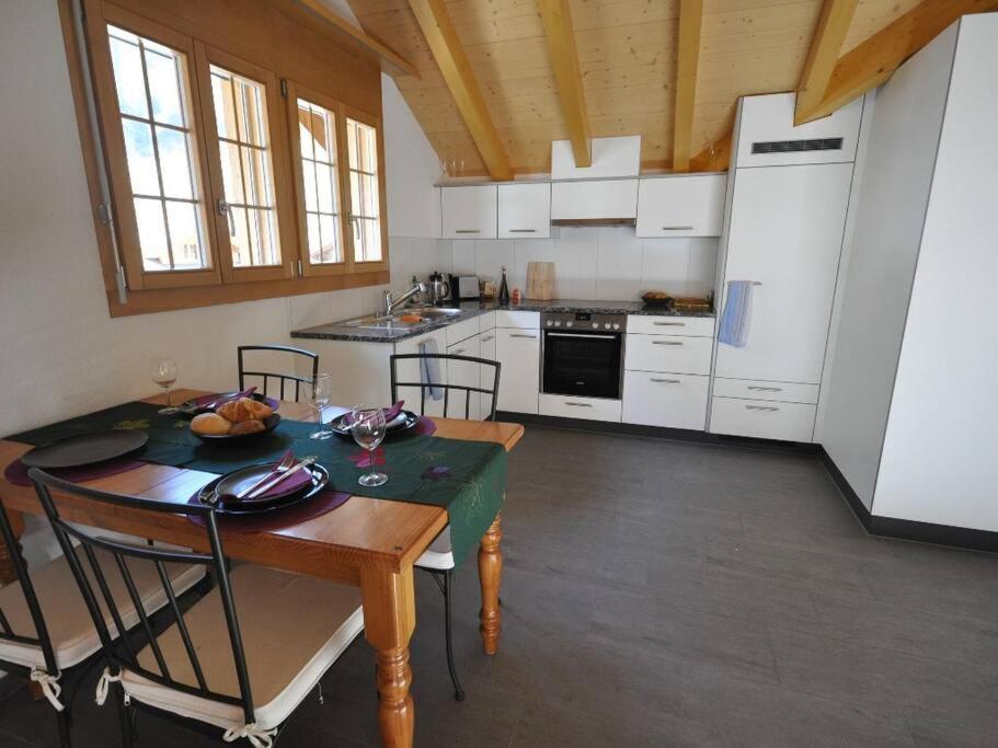 Apartmán Charming Penthouse Lauterbrunnen Exteriér fotografie