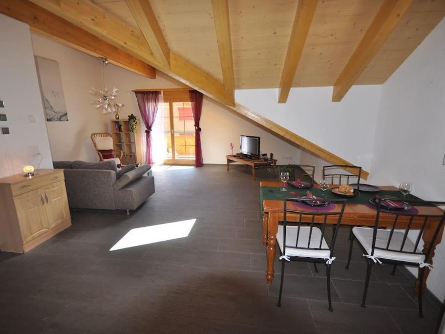 Apartmán Charming Penthouse Lauterbrunnen Exteriér fotografie